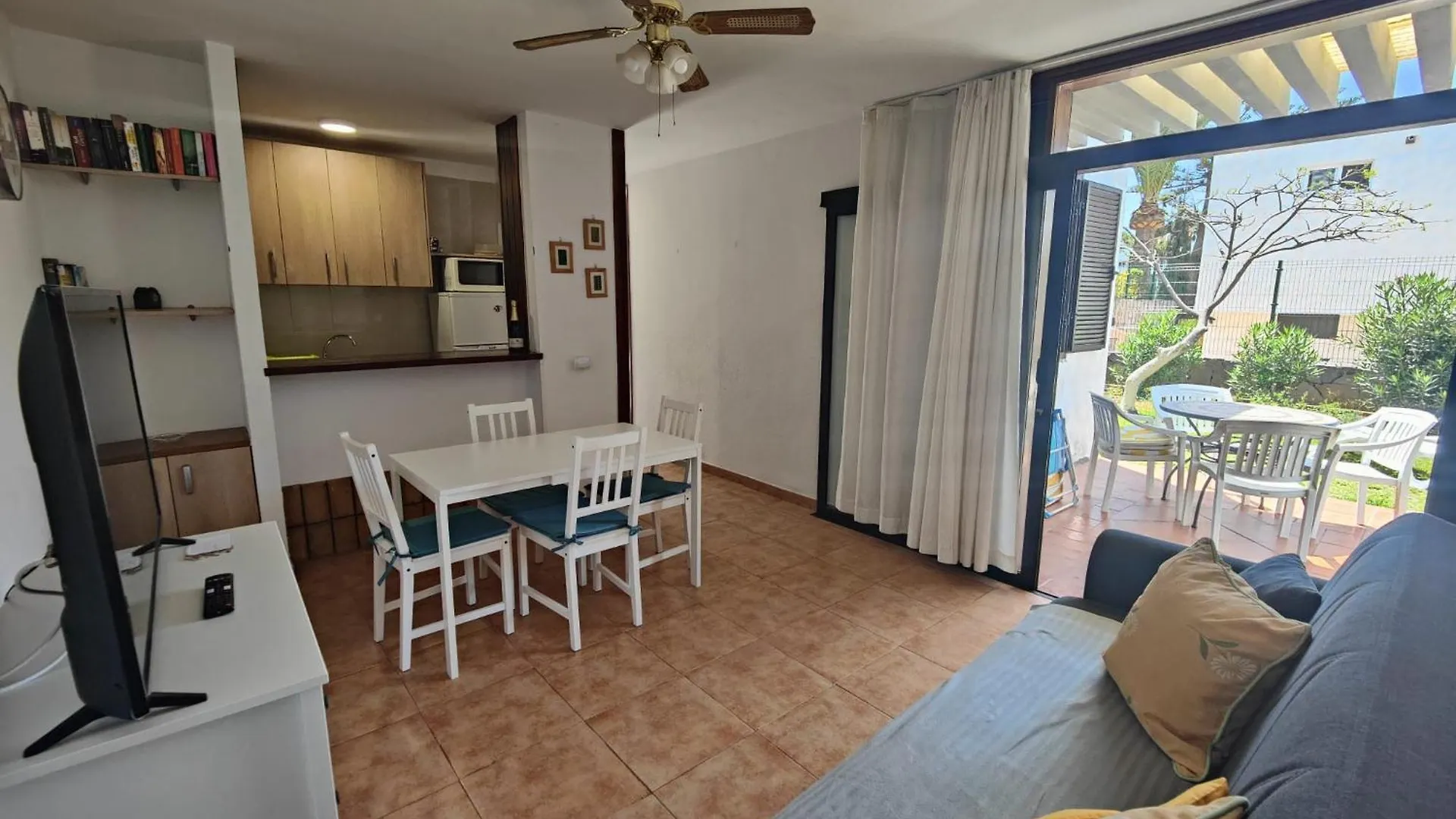 Fwt Relax Bungalow Playa de las Americas  0*, Playa de las Americas (Tenerife)