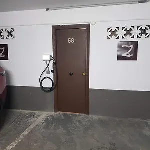 Centro, Con Tarjeta Parking Gratis En Zona Azul Y Residentes , Zarautz Espagne